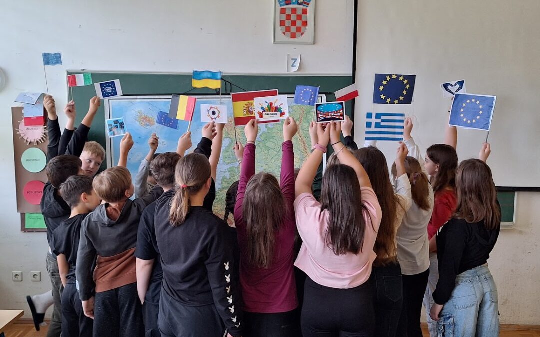 Održavanjem dva online sastanka obilježili smo Dan Europe i Dan eTwinninga 2025.
