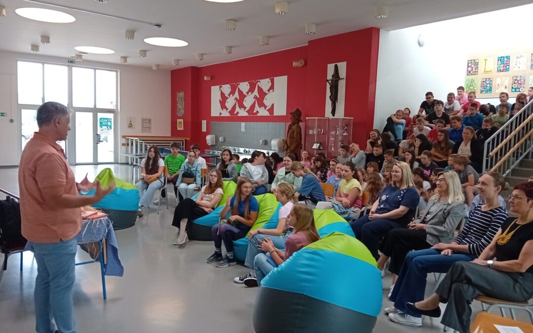 Završetak školske godine uz književni susret s Darkom Pernjakom